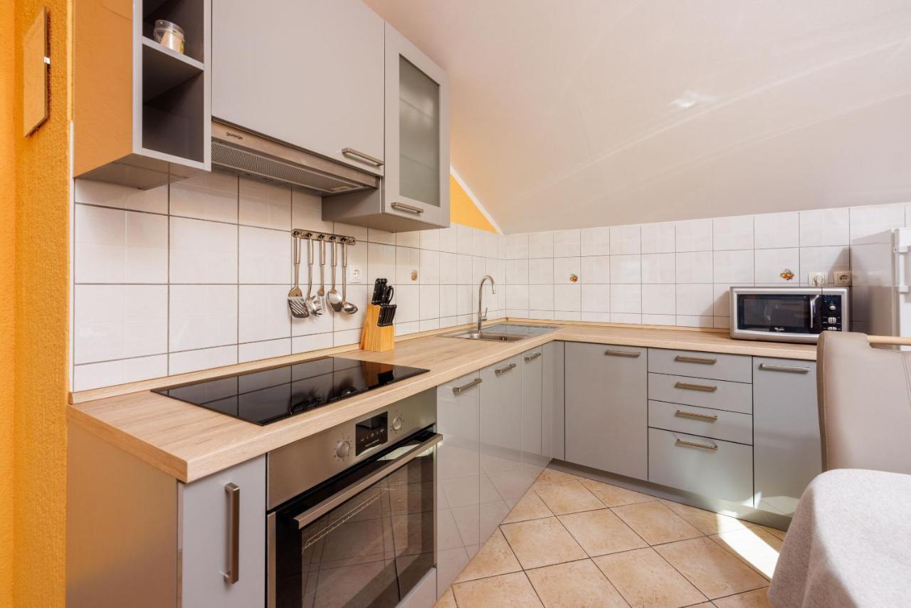 Apartment Davor Dramalj Exterior foto