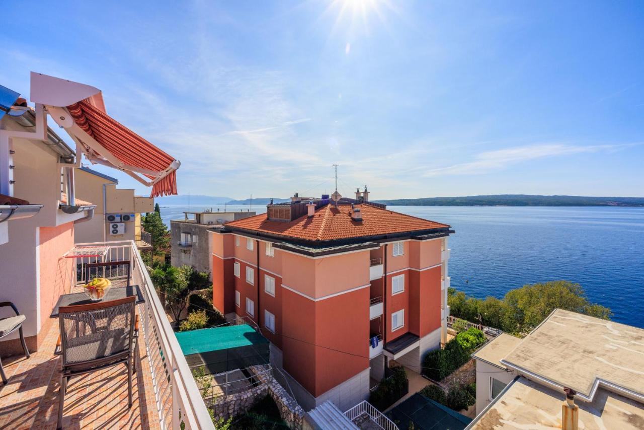 Apartment Davor Dramalj Exterior foto